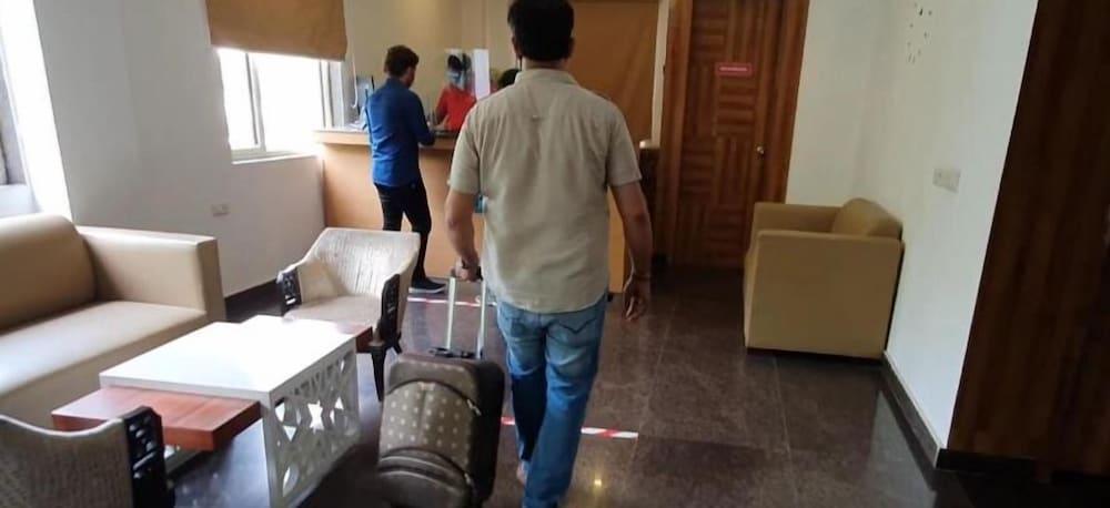 Inde Hotel Cyber City Gurgaon Extérieur photo